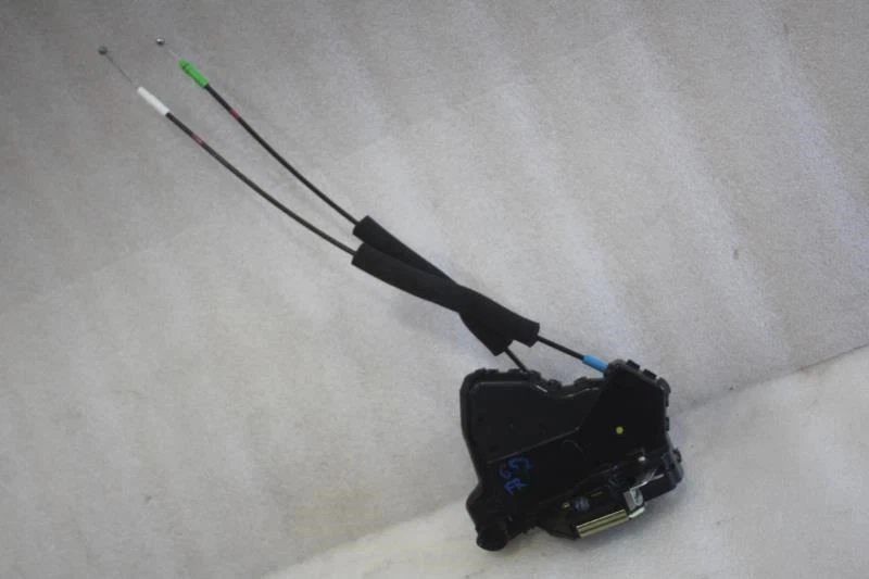 2003 2004 2005 2006 2007 2008 2009 LEXUS GX470 RIGHT FRONT DOOR LOCK ACTUATOR - Image 1 of 4