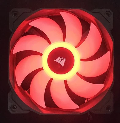 Corsair CO-9050093--WW iCUE SP120 RGB PRO 120mm 1400RPM Gehäuse-Lüfter - Schwarz - Bild 1 von 2