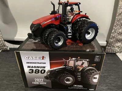1/32  ERTL CASE-IH DEMONSTRATOR MAGNUM  380 2022 FARM  SHOW NEW!! RED CHASE!! - Image 1 of 4