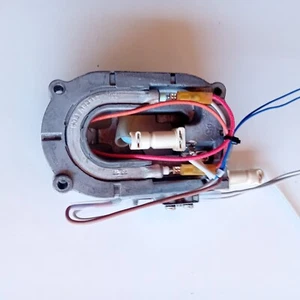 Delonghi 6620 Piezas de repuesto Calentador continuo Caldera Heatwell - Imagen 1 de 3