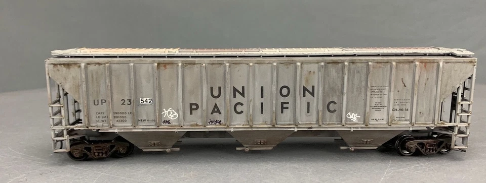 HO Custom Weathered Patched # Athearn 54’ tolva cubierta #23542 HO6416 Foto 1 de 4