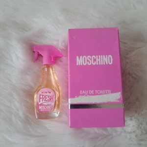 Moschino Fresh Pink for Women Boxed Mini 0.17 fl. oz. Miniatures New - Picture 1 of 5