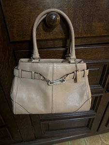 Coach Hampton Leder Umhängetasche hellbraun camel Handtasche Geldbeutel F11199 - Bild 1 von 10