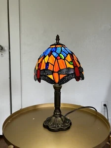 Tiffany Style Dragonfly Lamp - Picture 1 of 3