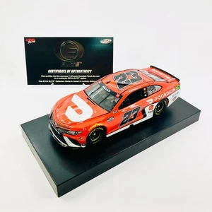 Bubba Wallace 2021 Lionel #23 puerta tablero ELITE Toyota Camry 1/24 - Imagen 1 de 4