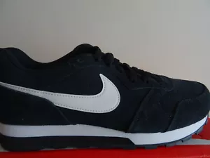 Nike MD Runner 2 zapatos de entrenamiento de gamuza AQ9211 004 Reino Unido 6 eu 40 EE. UU. 7 NUEVOS + CAJA - Imagen 1 de 6