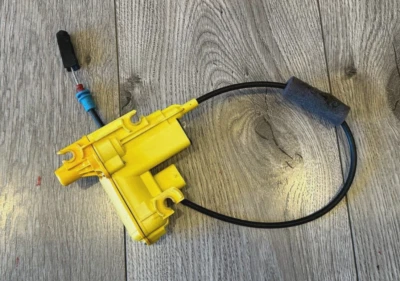 2021 2022 2023 MERCEDES S500 S580 LEFT DOOR POWER ACTUATOR MOTOR 2237601300, OEM - Image 1 of 3