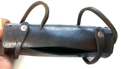 ANCIENNE SACOCHE EN CUIR DE VELO BICYCLETTE OLD LEATHER BICYCLE BAG - Photo 1/4