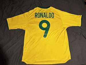 Ronaldo Brazil Home Jersey Size Medium 100% Official 2000/01 - Picture 1 of 14