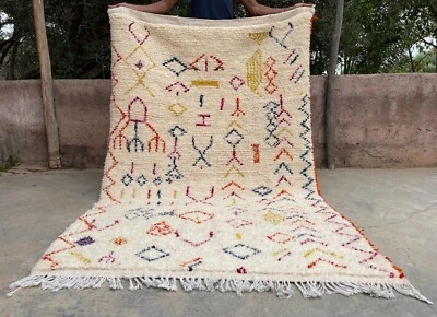 Alfombra marroquí de 8-4 pies alfombra de lana hecha a mano alfombra marroquí Azilal anudada a mano Foto 1 de 4