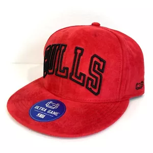 CHICAGO BULLS DRUCKKNOPFLASCHE MÜTZE Kunstwildleder rot schwarz Zauberkontur großes Logo Herren - Bild 1 von 8