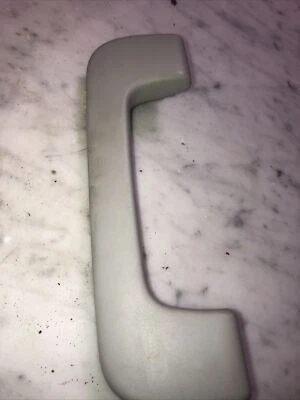 Audi A4 Quattro 2007-2009 manija de paso delantera derecha A1 Foto 1 de 4