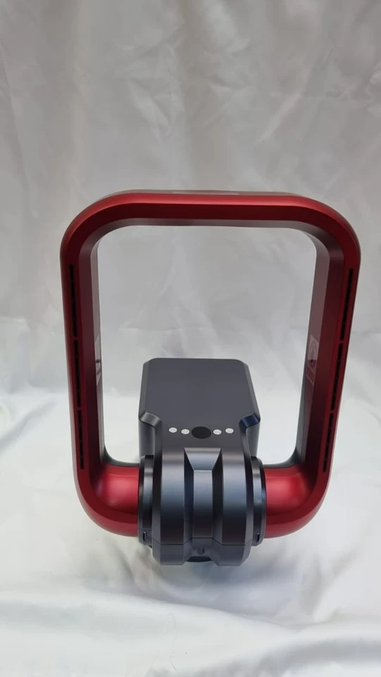 Brand New Boxed Red Bladeless Fan - Heater and Cooler with remote control - Image 1 of 4