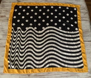 Bufanda vintage JEAN PATOU dorada negra ondas geométricas lunares 33,5" cuadrada - Imagen 1 de 6