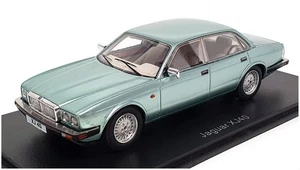 Neo 1/43 Scale Resin NEO49603 - Jaguar XJ40 Sovereign - Met Lt Green - Picture 1 of 5