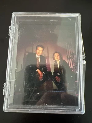 1996 Topps The X Files Series 2 Trading Cards Complete Set Free Shipping - Image 1 of 4