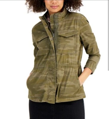 Precio de venta sugerido por el fabricante $80 Style & Co. Mujer Talla Pequeña Camuflaje Utilidad Chaqueta Elástica Verde  Foto 1 de 4