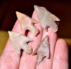 Proyectil de piedra neolítica africana punta de flecha cortada desierto del Sahara África - Imagen 1 de 2