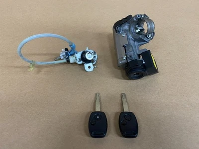 HONDA CIVIC IGNITION AND DOOR BARREL WITH KEYS 06350SMGE01   2006 - 2011   C5046 - Image 1 of 4