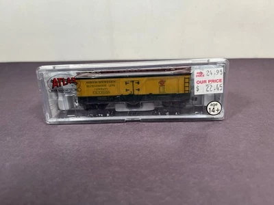 Atlas N Scale Train 41567 Wood Reefer NORTH WESTERN REFRIGERATOR LINE NWX 70159 - Image 1 of 4