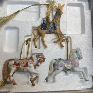 Lenox 2001 carrusel jirafa caballos adorno, hermoso hecho a mano - Imagen 1 de 13