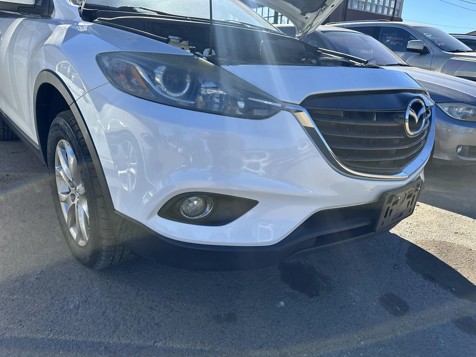 Used Front Bumper Assembly Front fits: 2014 Mazda CX-9 Grand Touring fog lamps F — 第 1/4 张图片