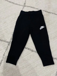 KIDS NIKE SPORTSWEAR CLUB JOGGERS BLACK SIZE 2T - Picture 1 of 1