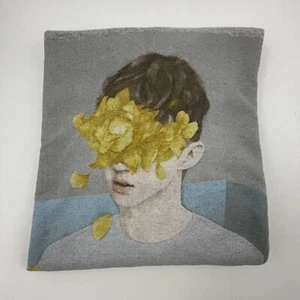 Troye Sivan Wild EP Crewneck Sweatshirt Sweater Medium Med M - Picture 1 of 8