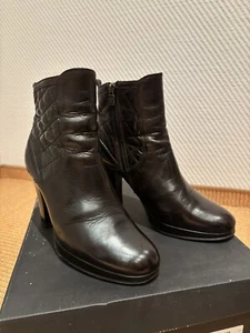 Belstaff Stiefelette dunkelbraun mit Steppung Gr. 38 gebraucht - Bild 1 von 8