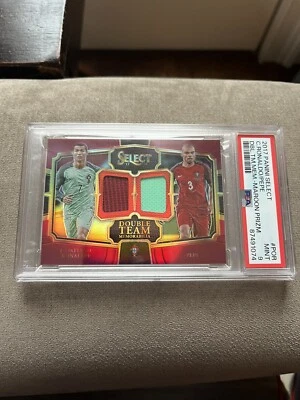 2017 Select Cristiano Ronaldo Pepe Duel Patch Vermelho /199 Portugal Colormatch PSA 9 - Imagem 1 de 4