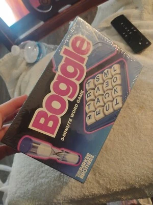 Vintage BOGGLE Parker Brothers 3 Minute Word Game  1992  New Sealed  - Image 1 of 4