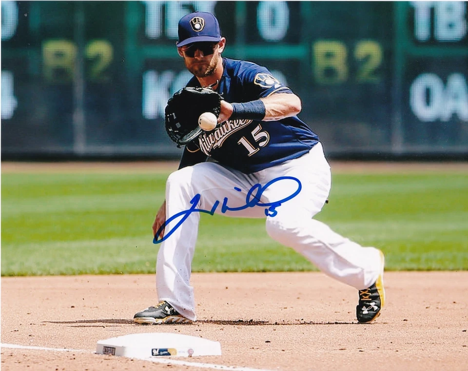 WILL MIDDLEBROOKS  MILWAUKEE BREWERS   ACTION SIGNED 8x10 - Image 1 of 1