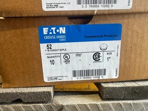Box of 10 Eaton Crouse-Hinds 52 Coupling 1" Conduit Nipple Fitting W567 - Picture 1 of 1