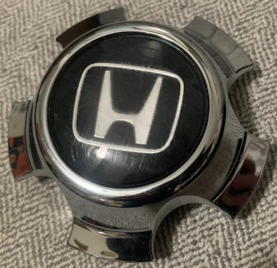 Tapa central de rueda accesorio Honda Odyssey 1995-1998 usada OEM 08W15-SX0-A000-04 Foto 1 de 4