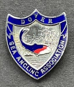 DOVER SEA ANGLING ASSOCIATION Pin Badge Fishing Angling - Picture 1 of 2