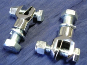 CHROME FOOT PEG CLEVIS SET PASSENGER FOOTPEG MOUNTS  HARLEY REPL OE  #  50900-72 - Picture 1 of 2