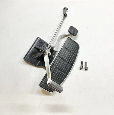 2007 05-09 Suzuki Boulevard C90 VL1500 OEM Floor Board Foot Rest W/ Shift Lever - Image 1 of 4