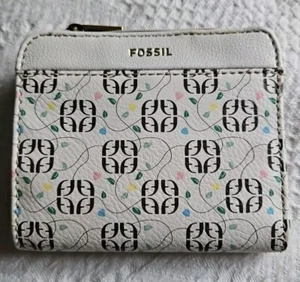 Fossil Jori Bifold Wallet EUC - Picture 1 of 10