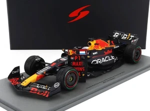 Red Bull RB19 #1 Verstappen Dutch GP Winner 2023 1/18 Scale Model Car by Spark - Picture 1 of 6