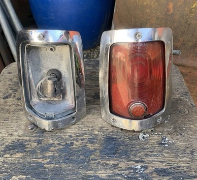 1950 1951 CHRYSLER IMPERIAL NEW YORKER SARATOGA TAIL LIGHTS - Image 1 of 4