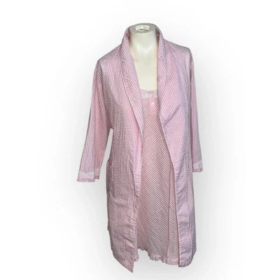 Miss Elaine 2 Piece Pink Gingham Robe And Nightgown Set - Size Large Poly Cotton - Image 1 of 3
