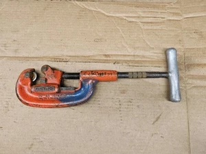 RIDGID NO. 2A SINGLE WHEEL PIPE CUTTER 1/8" - 2" USA - Picture 1 of 5