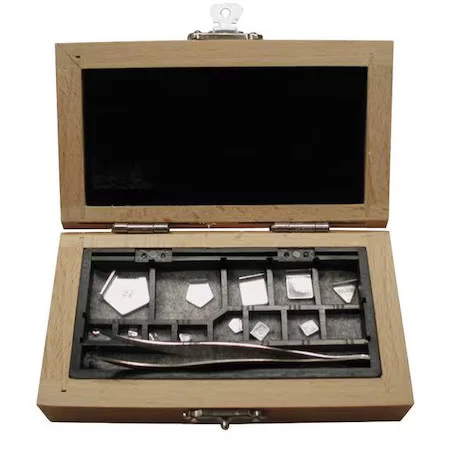 Ohaus 80850110 Calibration Weight Set, 500 To 1Mg - Image 1 of 1