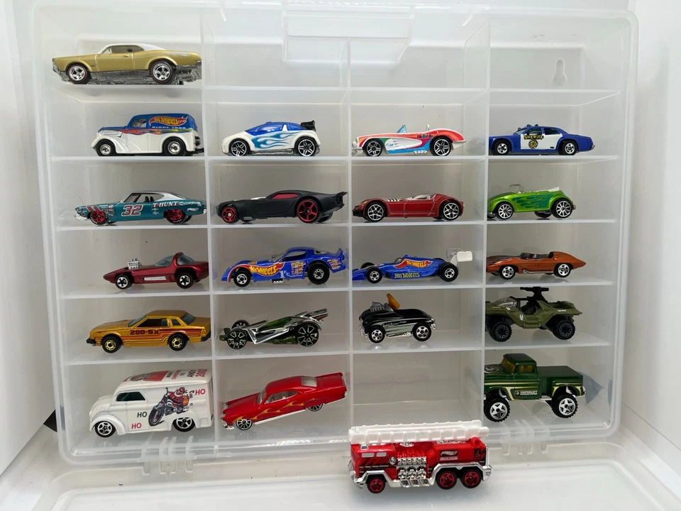 Hot Wheels Corvette Pontiac GTO/Treasure Hunt lote suelto de 21 Foto 1 de 4