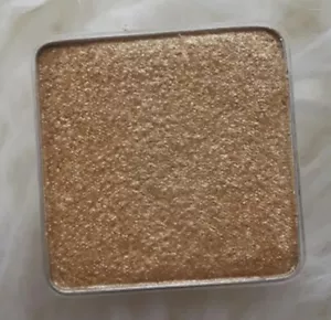 Sombra de ojos Victoria's Secret 24K Oro - Imagen 1 de 4