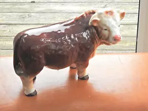 Medium size Melba Hereford Bull 27cm long excellent Condition - Picture 1 of 6