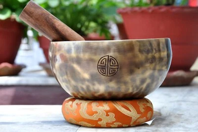 7 inches Diameter full moon singing bowl-Tibetan singing bowl-Handmade-Himalayan - Image 1 of 4