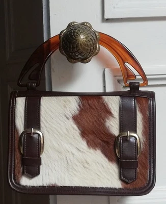 Petit sac à main en cuir et fourrure ancien - Photo 1/4