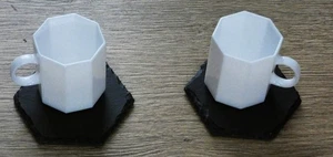 2 Mokkatassen auf Schieferplatten - neu - 8-eckig - Bild 1 von 8