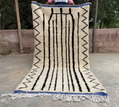 Alfombra marroquí de 8-4 pies alfombra de lana hecha a mano alfombra marroquí Azilal anudada a mano Foto 1 de 4